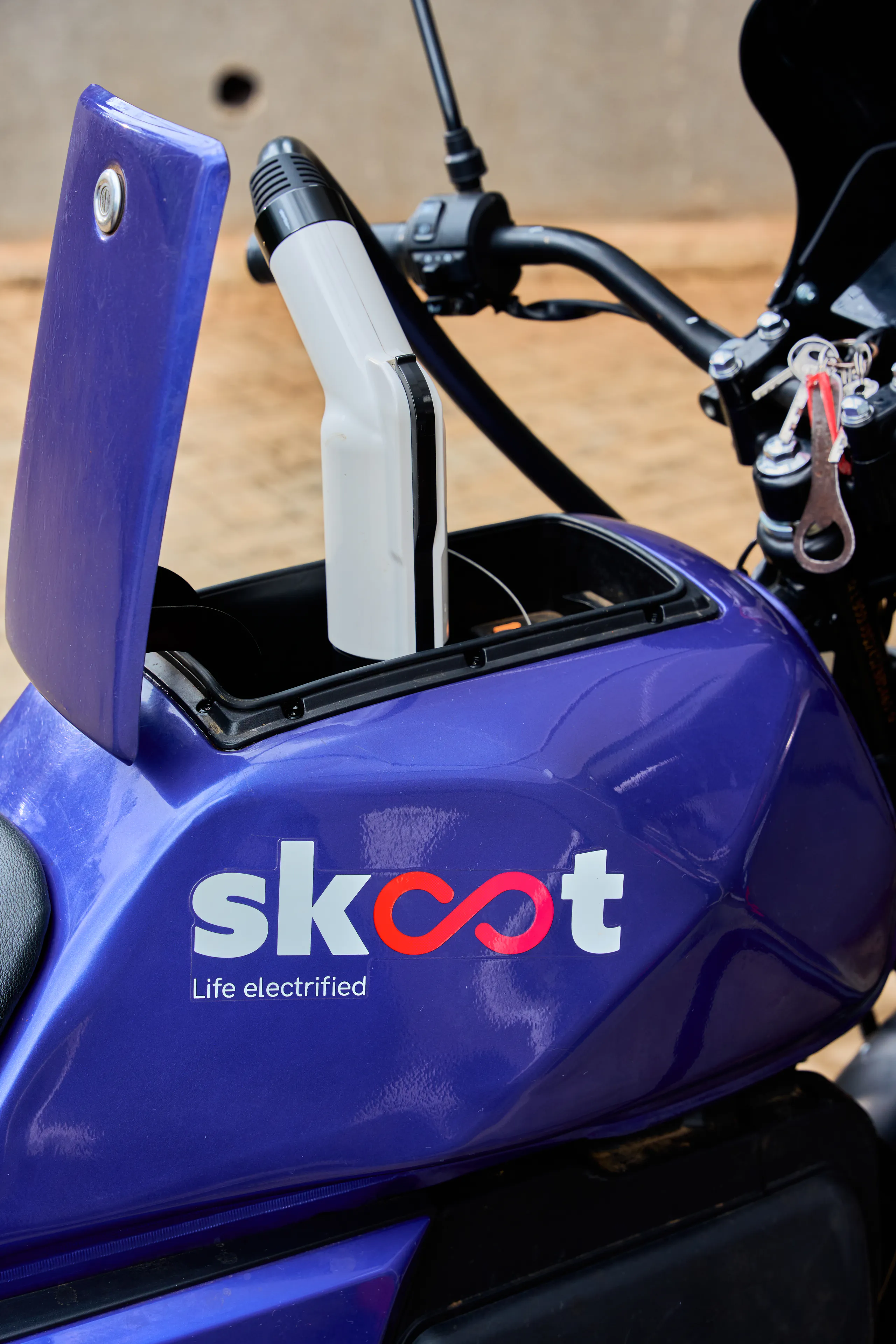 charging port on ebike